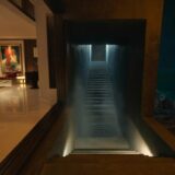 Een valluik in Epsteins huis leidde naar zee, en roept vragen op over de reden achter deze geheime doorgang